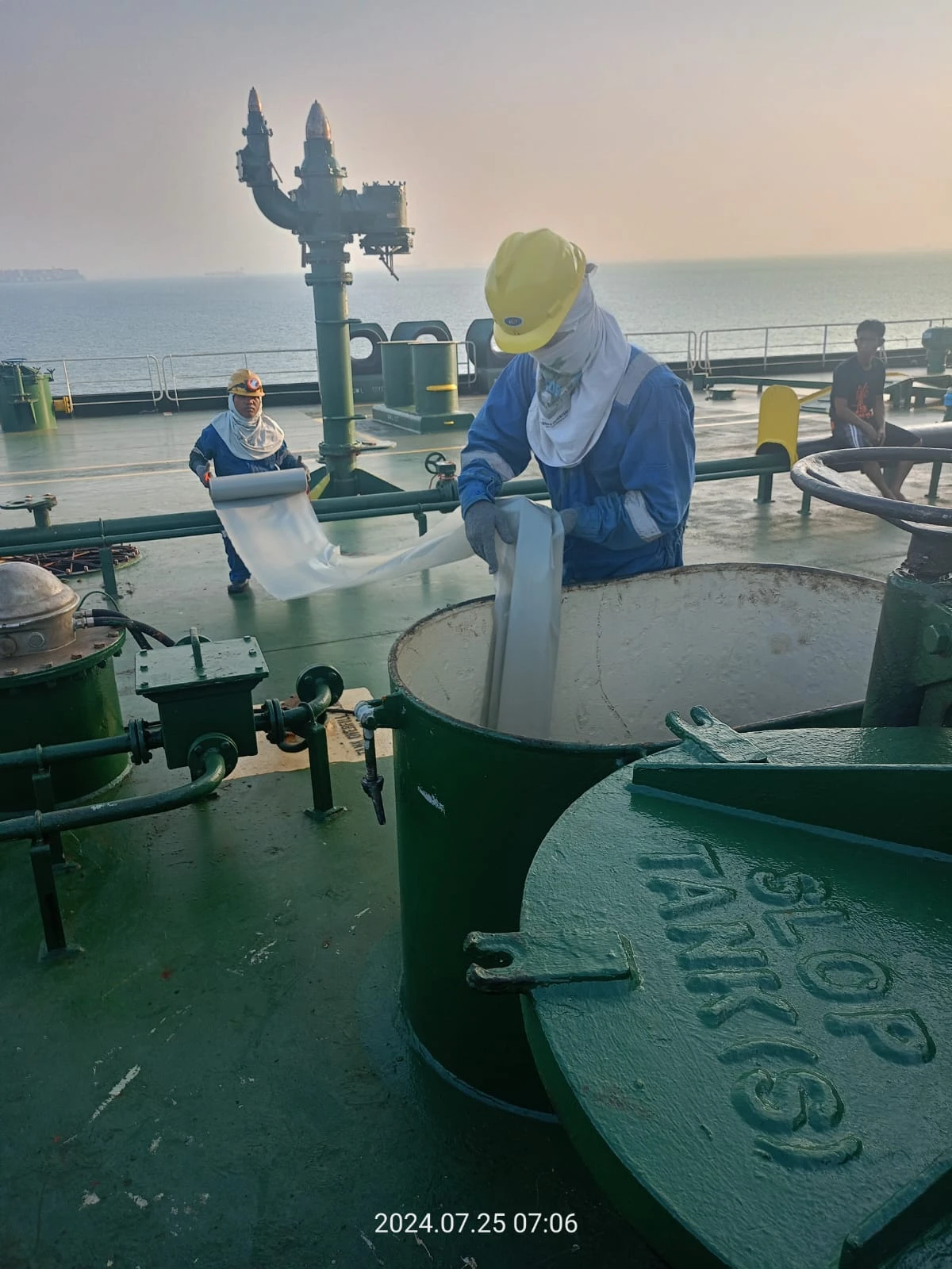 Change Cargo Tank Preparation Operations in Batam